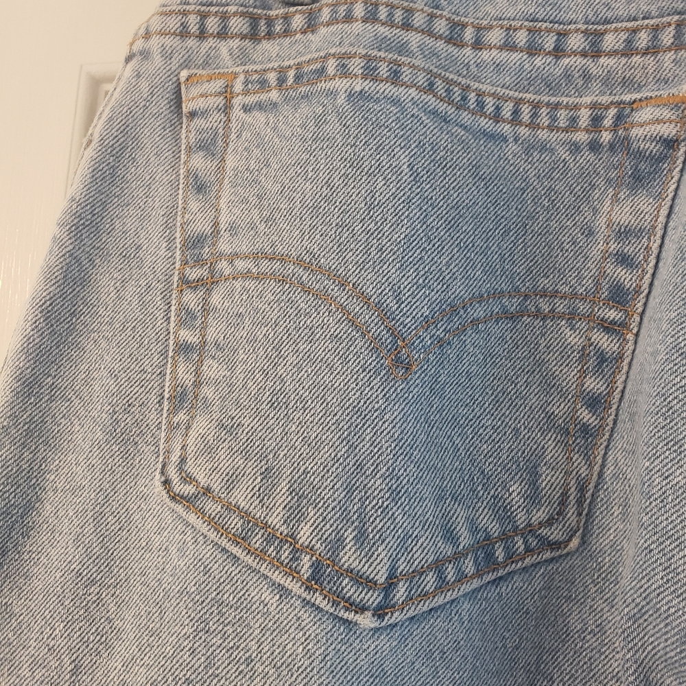 Vintage loose fit Levi's size 34/30 made in USA - Picture 9 of 10